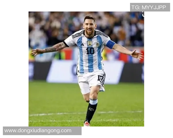 四大足球巨星各自对应的动物象征与性格分析