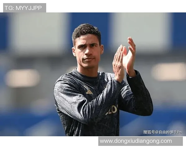 足球球星铲儿子事件引发热议 家庭与职业冲突背后的深层次原因分析 足球球星铲儿子事件引发热议 家庭与职业冲突背后的深层次原因分析